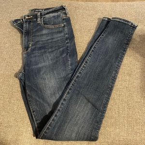 GENTLY USED WOMEN DENIM PANTS SIZE 8
